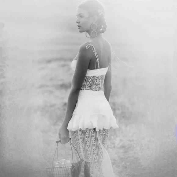 FOR LOVE & LEMONS Lovebird Lace Midi Dress in White, Size S - Picture 2 of 11